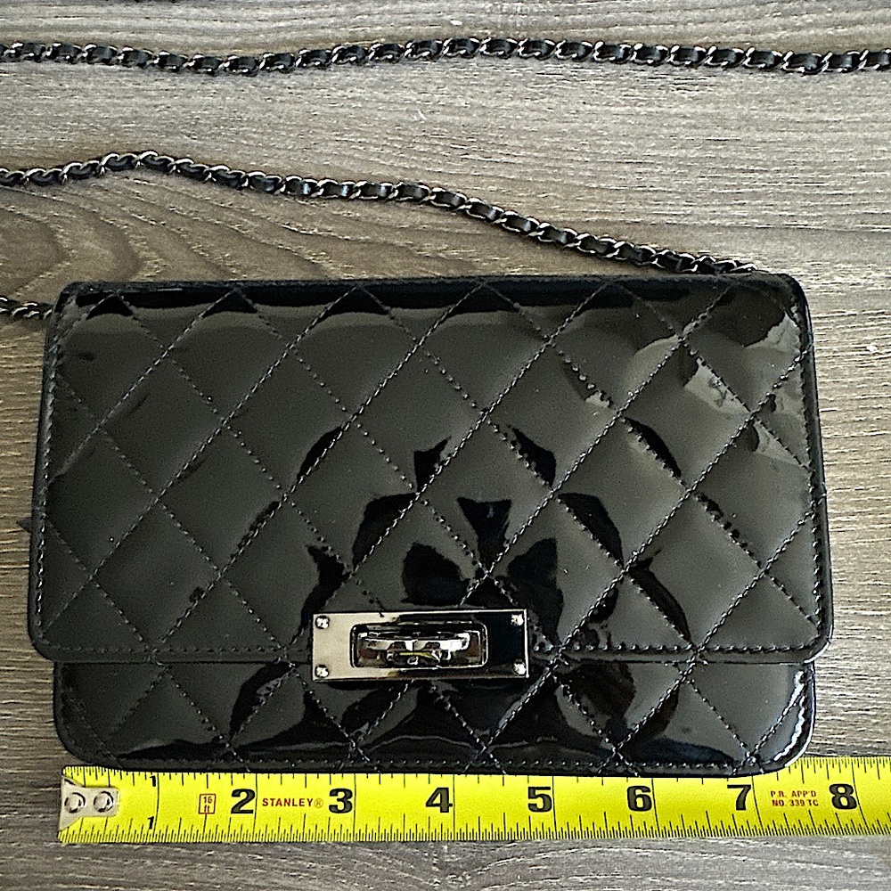 Authentic. A beautiful Chanel timeless piece of art. In excellent condition.